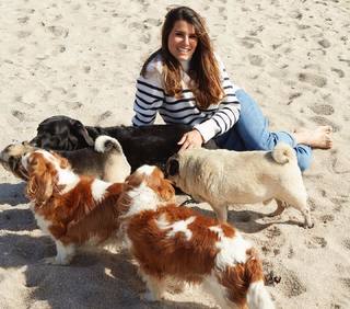 Karine Ferri feet photo thumbnail