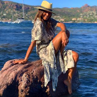 Karine Ferri feet photo thumbnail
