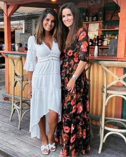 Karine Ferri feet photo thumbnail