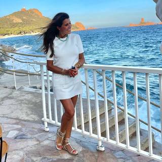 Karine Ferri feet photo thumbnail