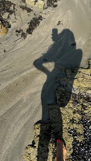 Karine Ferri feet photo thumbnail