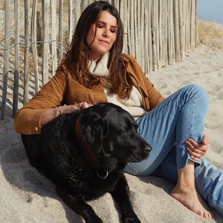 Karine Ferri feet photo thumbnail
