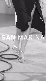 Karine Ferri feet photo thumbnail