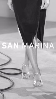 Karine Ferri feet photo thumbnail