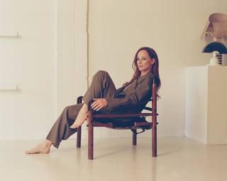 Karine Vanasse feet photo 1
