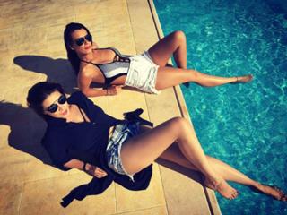 Karishma Kotak feet photo thumbnail