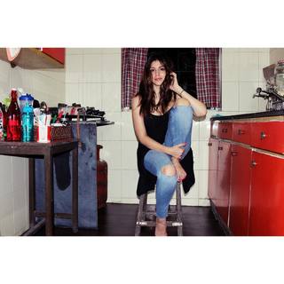 Karishma Kotak feet photo thumbnail