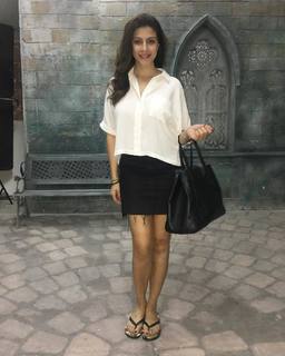 Karishma Kotak feet photo thumbnail