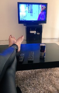 Karishma Kotak feet photo thumbnail