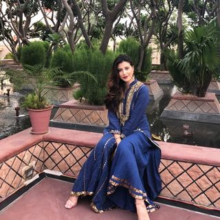 Karishma Kotak feet photo thumbnail