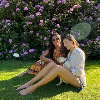 Karishma Kotak feet photo thumbnail