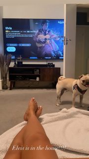 Karishma Kotak feet photo thumbnail