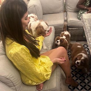 Karishma Kotak feet photo thumbnail