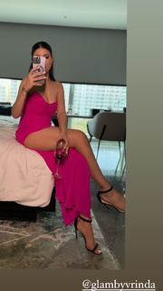 Karishma Kotak feet photo thumbnail