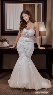 Karishma Kotak feet photo thumbnail