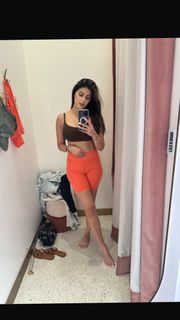 Karishma Kotak feet photo thumbnail