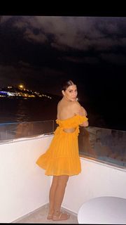 Karishma Kotak feet photo thumbnail