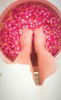 Karishma Sharma feet photo 16