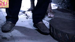 Karishma Tanna feet photo thumbnail