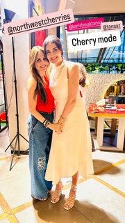 Karishma Tanna feet photo thumbnail