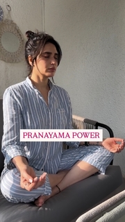 Karishma Tanna feet photo thumbnail