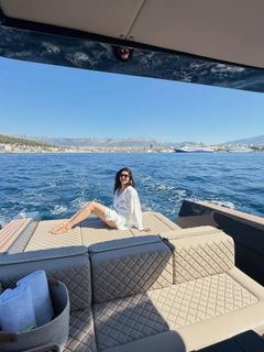 Karishma Tanna feet photo 15