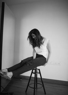 Karishma Tanna feet photo 3
