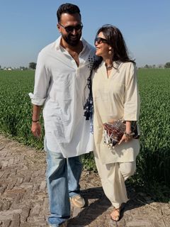 Karishma Tanna feet photo 15