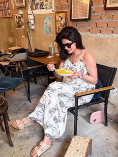 Karishma Tanna feet photo 4