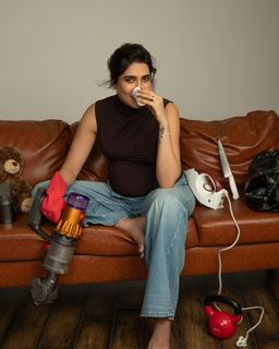 Karishma Tanna feet photo 3