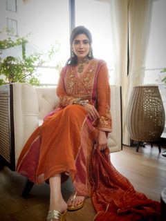 Karishma Tanna feet photo 6
