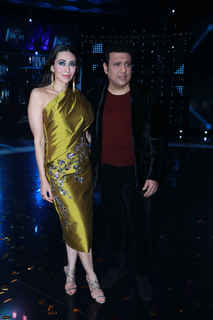 Karisma Kapoor feet photo thumbnail