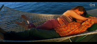 Karisma Kapoor feet photo 17