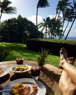Karissa Lee Staples feet photo 10