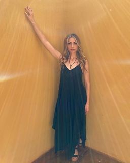 Karissa Lee Staples feet photo 2
