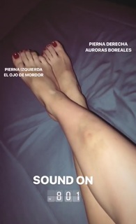 Karla Farfán feet photo 9