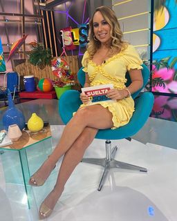 Karla Gomez feet photo 1