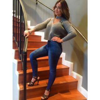 Karla Monroig feet photo 9