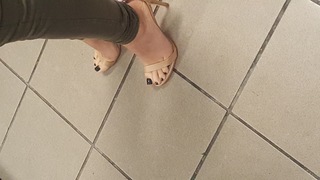 Karla Monroig feet photo 7