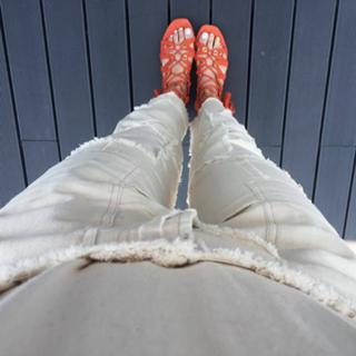 Karla Souza feet photo thumbnail
