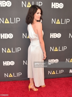 Karla Souza feet photo thumbnail