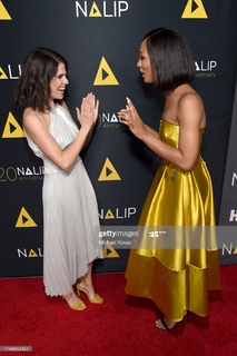 Karla Souza feet photo thumbnail