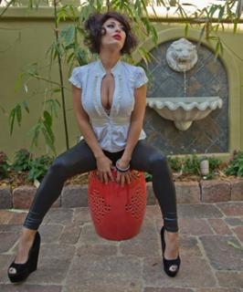 Karlee Perez feet photo 5