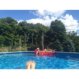 Karley Sciortino feet photo 2