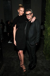 Karlie Kloss feet photo thumbnail