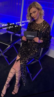 Karlie Kloss feet photo thumbnail