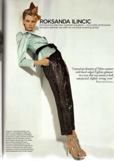 Karlie Kloss feet photo thumbnail