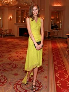 Karlie Kloss feet photo thumbnail