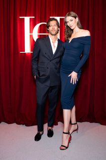 Karlie Kloss feet photo thumbnail