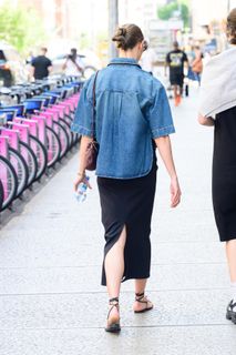 Karlie Kloss feet photo thumbnail